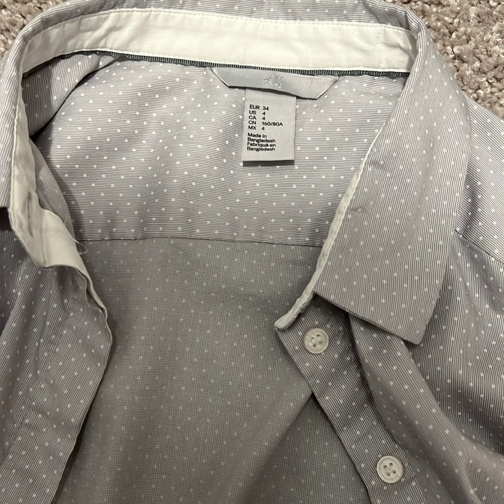 H&M button down shirt - Picture 4 of 5